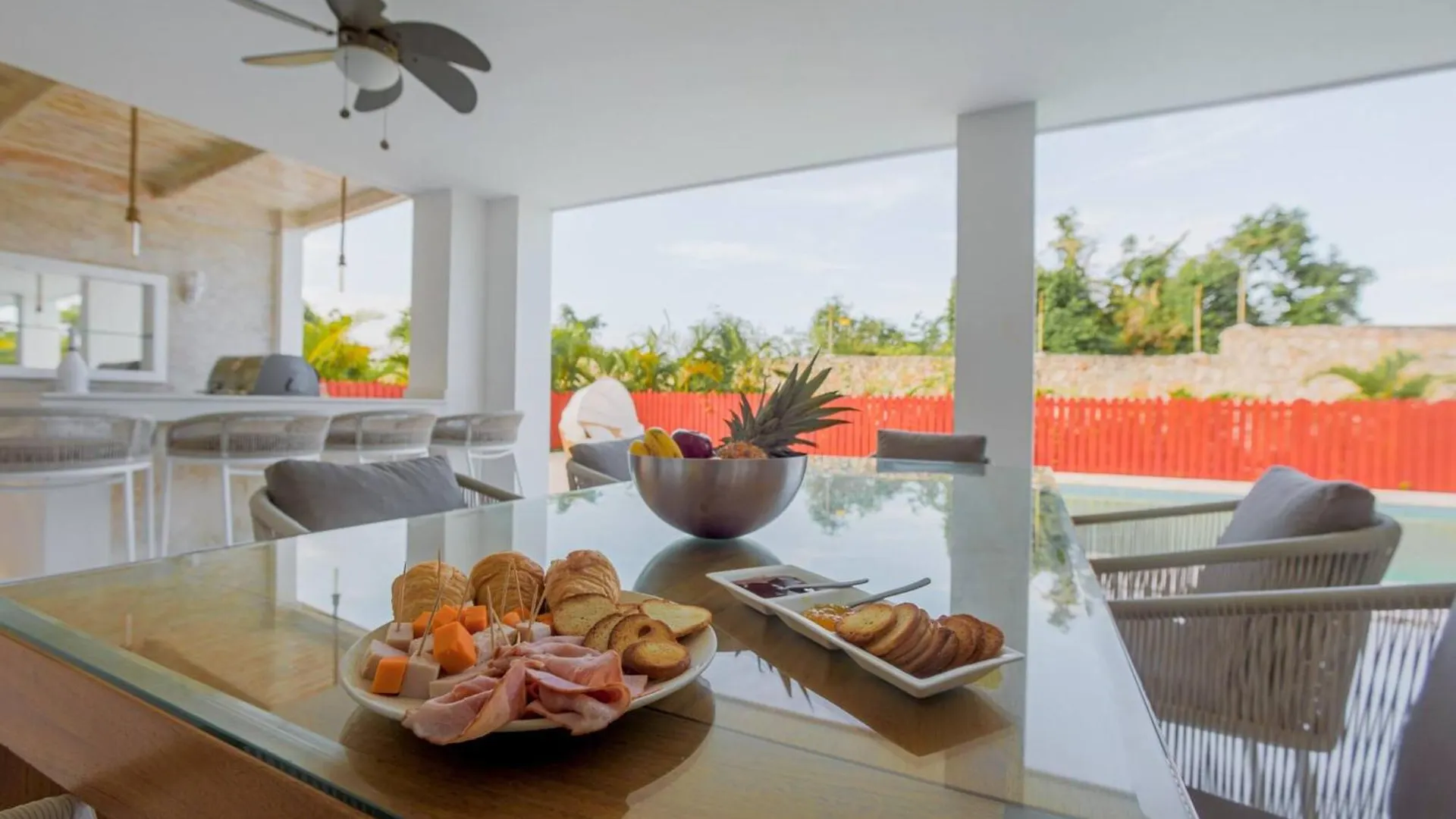 A Tropical Oasis In Vista Cana contacts